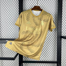 CAMISA DO REAL MADRID 25/26 DOURADO TREINO
